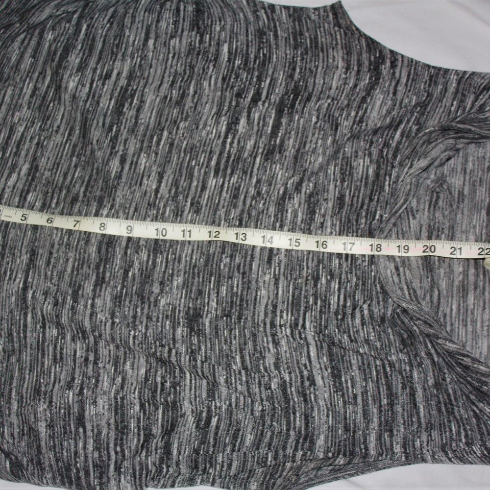 Avenue Sleeveless Top and Cardigan Set - Picture 7 of 8